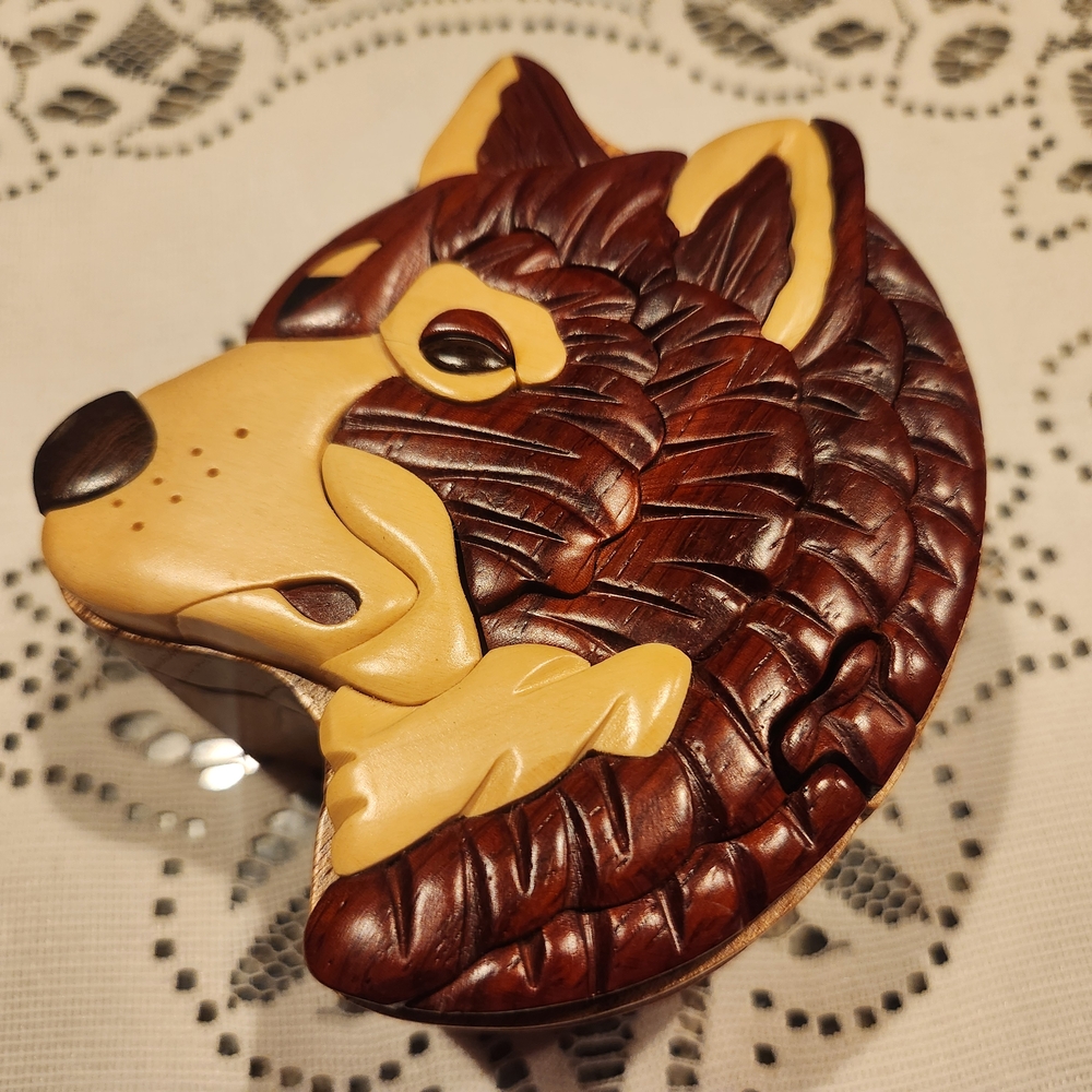 Handcrafted Wood Intarsia Wolf Puzzle Box 4 Pieces